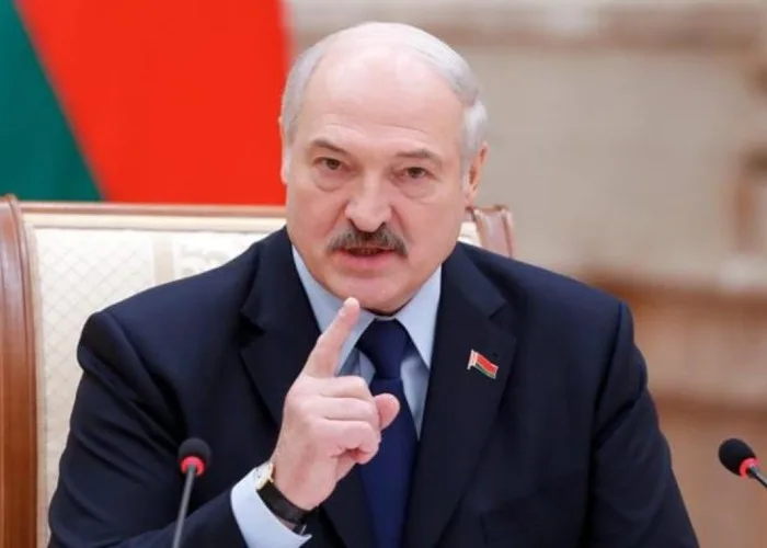 Lukaşenko dövlət orqanlarını müharibə şəraitinə hazırlayır