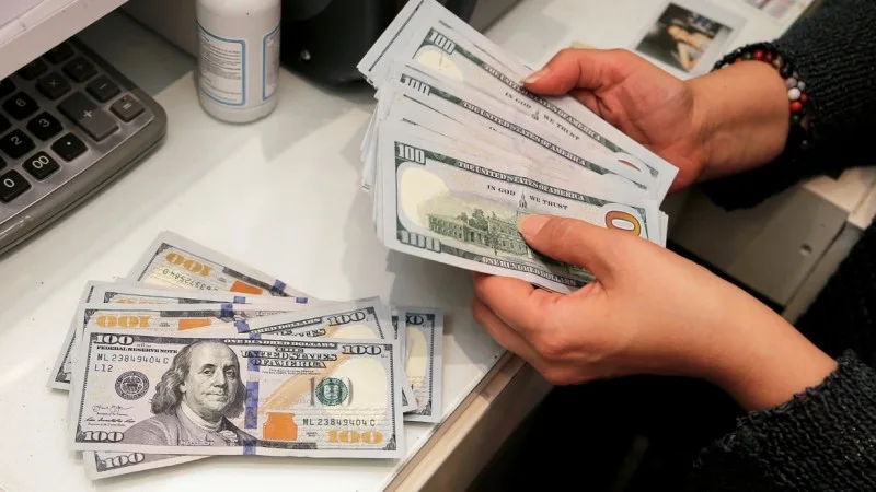 Dolların bu günə olan MƏZƏNNƏSİ