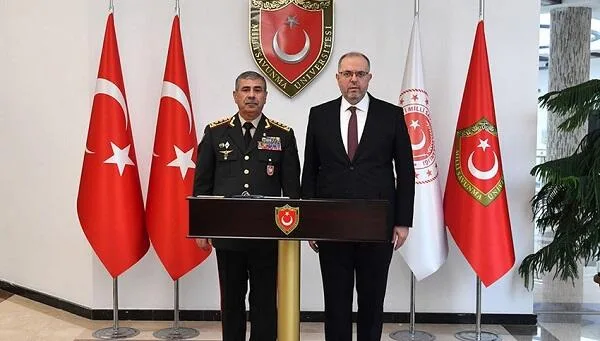 Zakir Həsənov Türkiyədə müdafiə universitetini ziyarət etdi