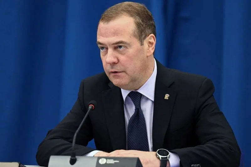 Medvedev Zelenskinin kortejinə hücum xəbərini şərh etdi