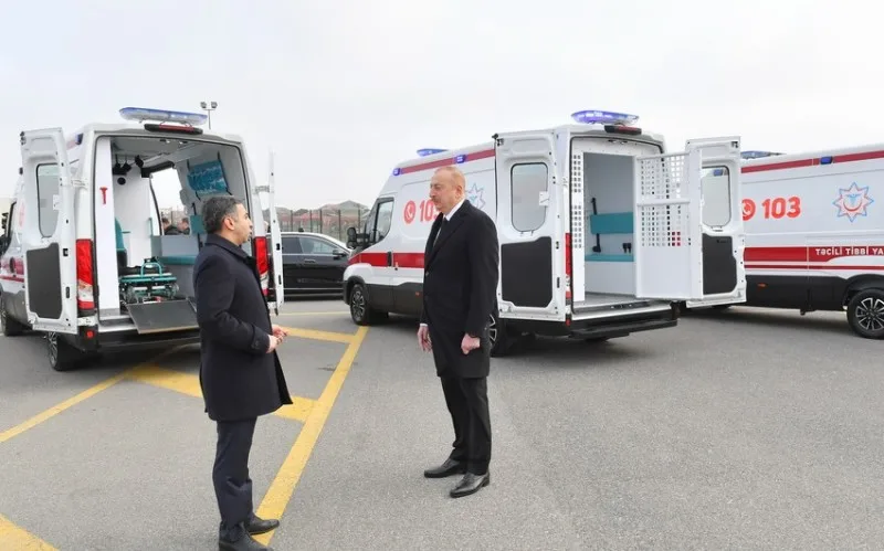 Prezident yeni təcili tibbi yardım avtomobilləri ilə tanış oldu - YENİLƏNİB