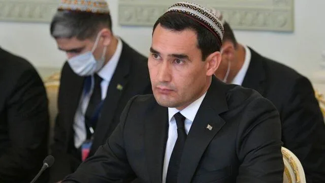 Berdiməhəmmədov yeni kitab yazdı