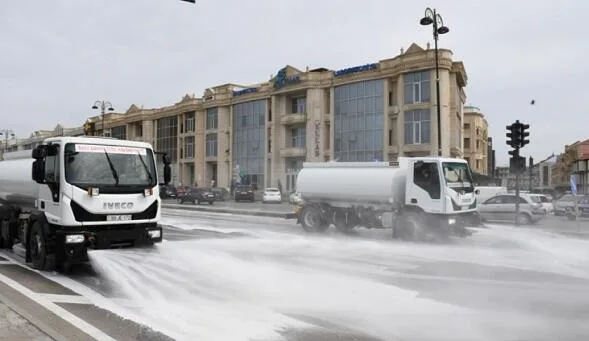 Bu gün Bakının 543 küçəsi yuyuldu
