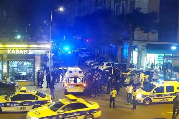Bakıda yanğın: 50 sakin təxliyə olunub - YENİLƏNİB + FOTOLAR