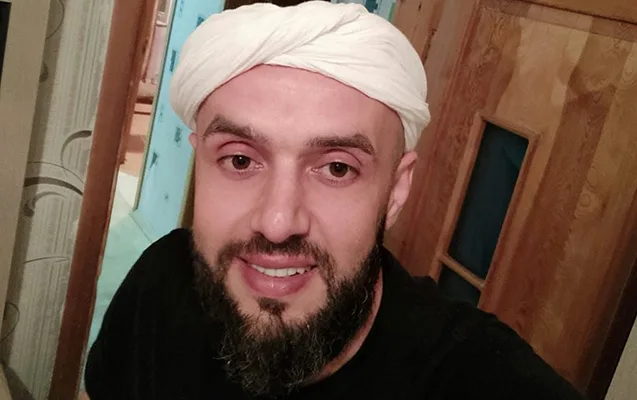 Körpə qızının qətlində şübhəli bilinən atanın FOTOLARI