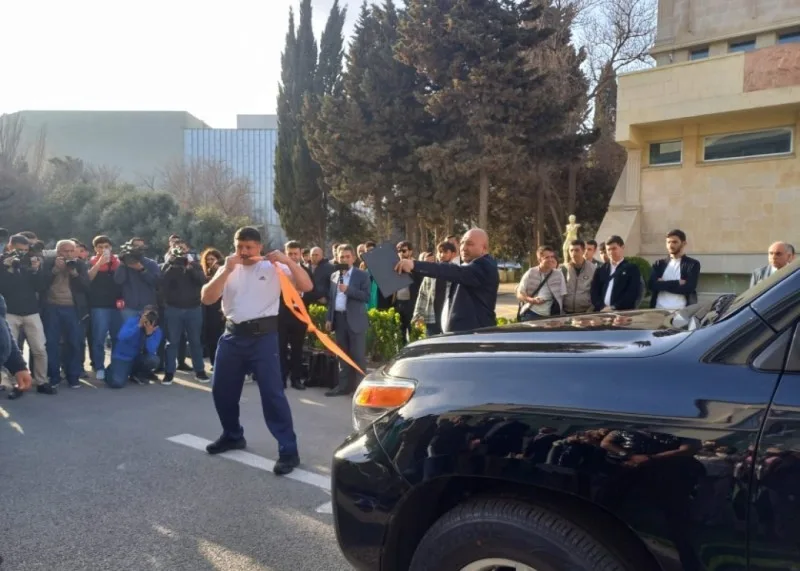 Azərbaycan pəhləvanı dünya rekordunu qırıb