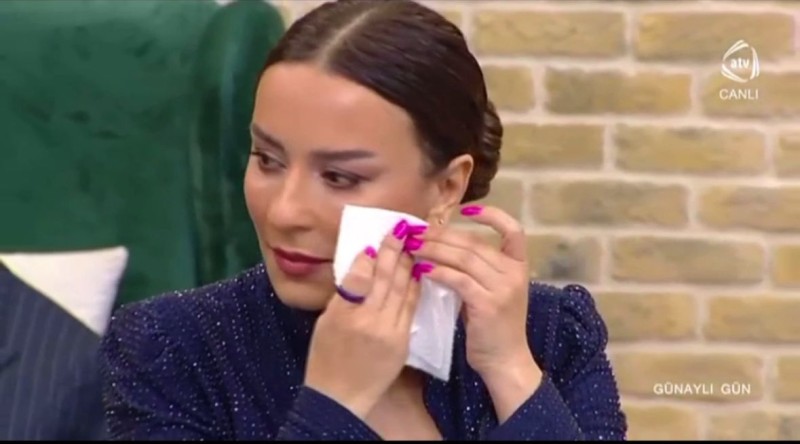 Xalq artisti KÖVRƏLDİ: "Heyranlıq məni..."