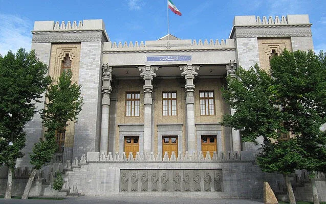 İran XİN bu ölkələrdəki səfirlərini çağırdı