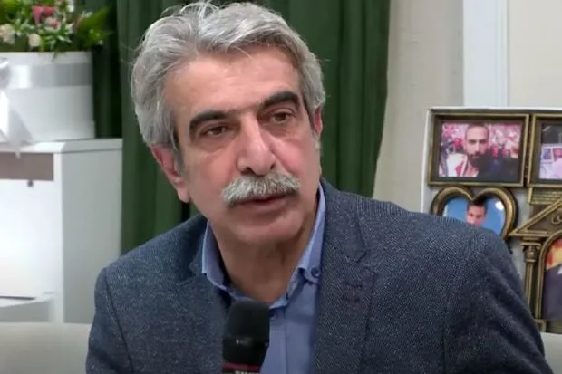 “Evimin bir mərtəbəsini Elnarə tikdirib” – Asif Kərimov