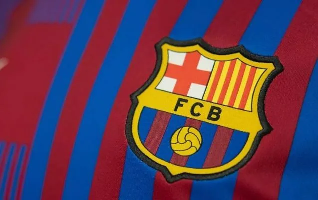 UEFA “Barselona”nı cəzalandırdı