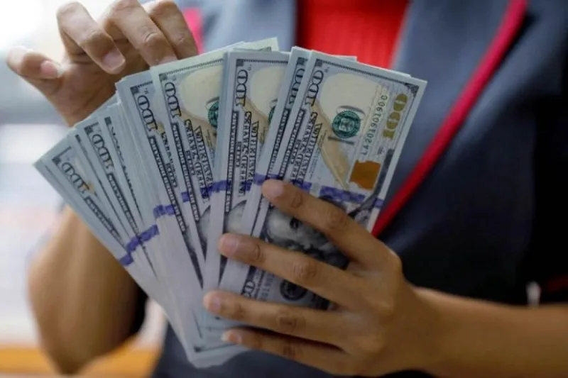 Azərbaycan son 1 ildə valyuta ehtiyatlarını 10 % artırıb