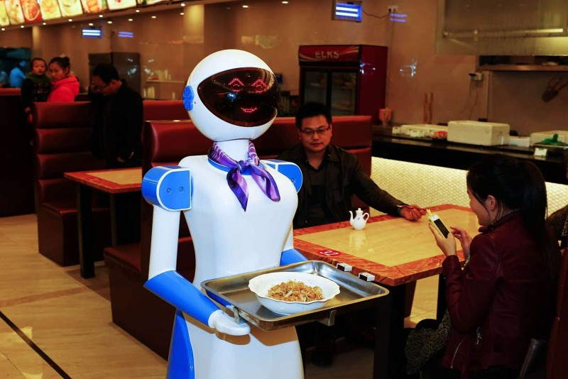 Kaliforniyada tamamilə robotlaşdırılmış restoran açılacaq