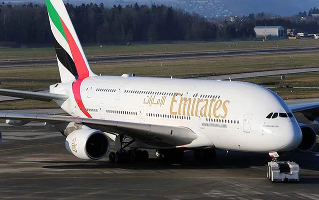 Daşqınlara görə fəaliyyətini dayandıran “Emirates” fəaliyyətini bərpa edib