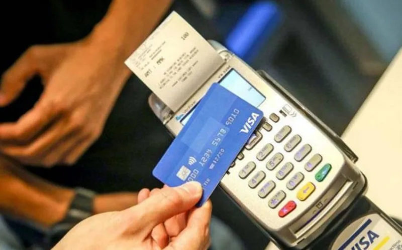 Azərbaycanda nağdsız ödənişlərin məbləği martda 60 % artıb