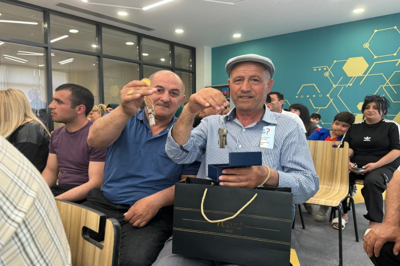 Növbəti köç karvanı Füzuliyə çatdı - YENİLƏNİB