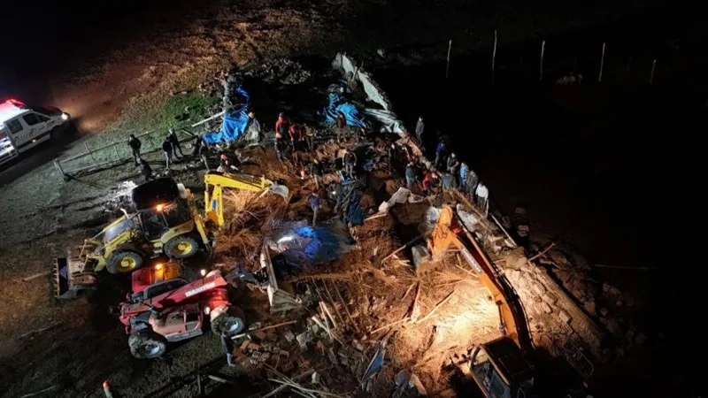 Leysan fermanı çökdürdü: 750 heyvan…