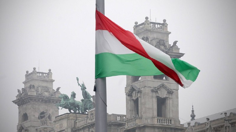 Macarıstan ukraynalı kişiləri döyüşməyə GÖNDƏRMƏYƏCƏK