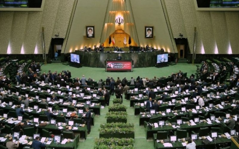 İranda parlament seçkilərinin ikinci turu başladı