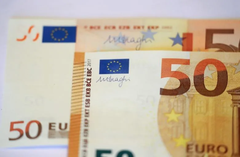 Kosovo avroya tam keçidi elan etdi