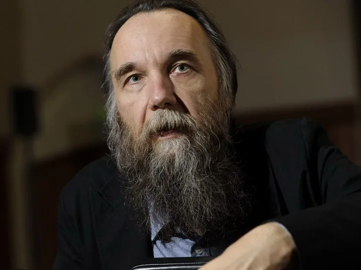 "Dünyanın taleyi Ukraynada həll olunur" - Aleksandr Duqin
