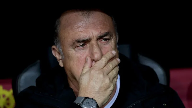 Fatih Terim "Panatinaikos"dan ayrıldı