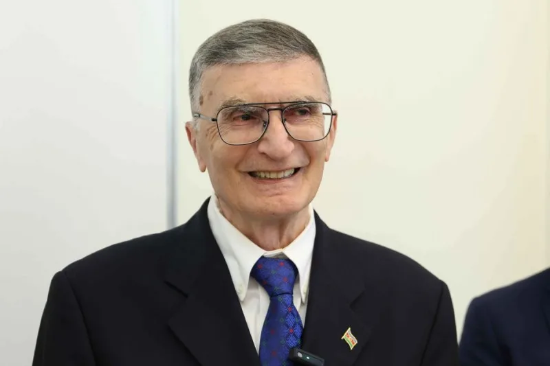 Aziz Sancar: “Azərbaycanda ilk dəfə Ədalət Muradovun dəvəti ilə olmuşam”