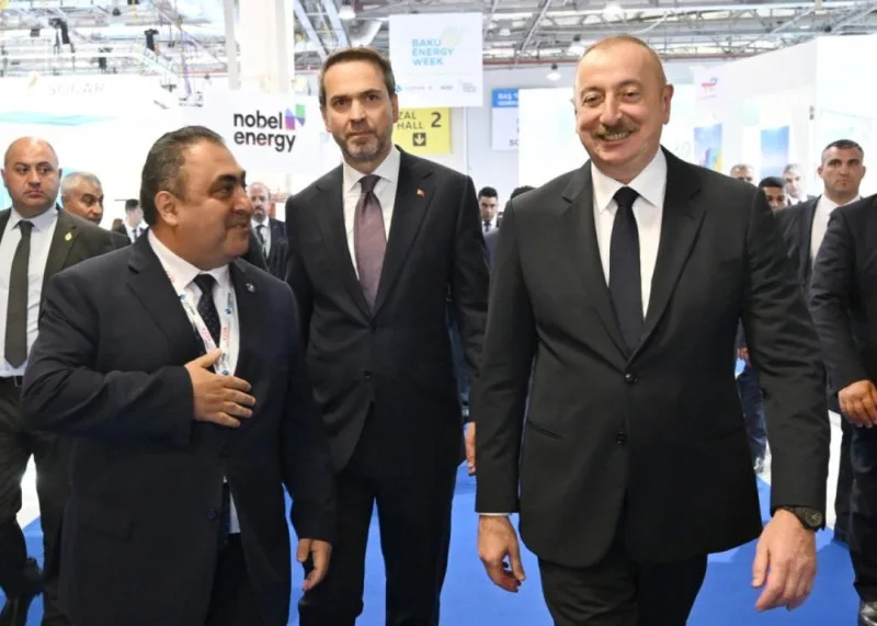 Prezident İlham Əliyevə “Caspian Energy” jurnalı təqdim edilib