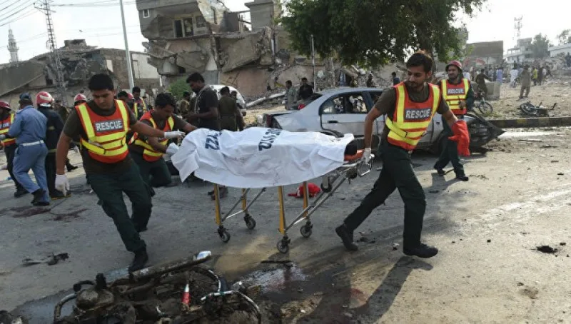 Pakistan hərbi maşınına hücum: 7 əsgər öldü