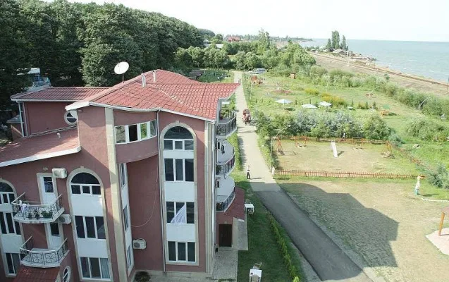 Məşhur obyektlər cərimələndi