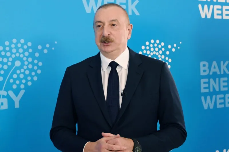 İlham Əliyev: Bərpaolunan enerjidən istifadəyə olduqca düşünülmüş yanaşma tətbiq edilməlidir