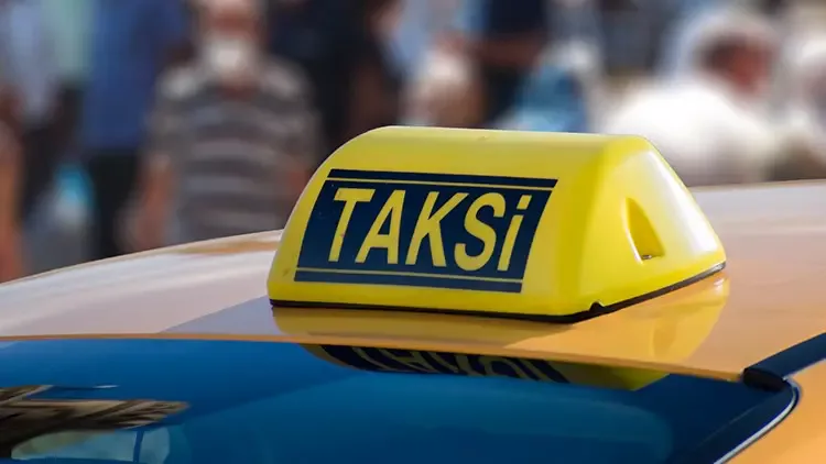 Taksi fəaliyyəti üçün icazə alan sürücülərin SAYI