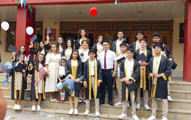 Bu sinfin bütün şagirdləri ali məktəbə QƏBUL OLUNDU