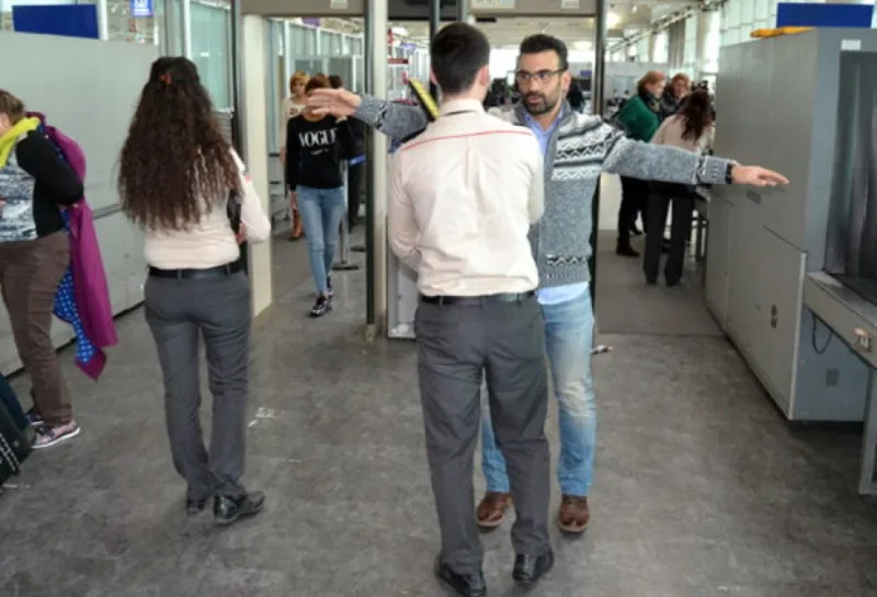 Türkiyə aeroportlarında sərnişinlərin yoxlanılışı sərtləşdirilir