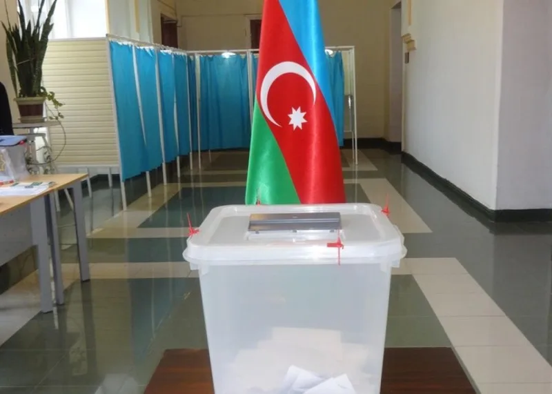 Bəzi dairə seçki komissiyalarının tərkibində dəyişiklik edilib