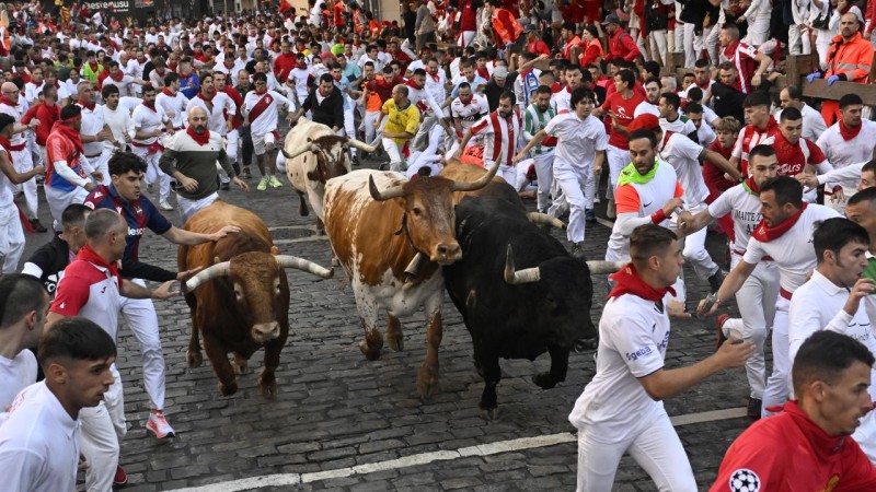 İspaniyada San Fermin festivalı start götürüb