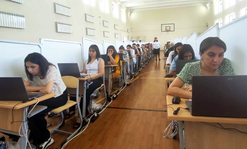 Bu gün müəllimlər 3 fəndən MİQ imtahanlarına ÇAĞIRILIB