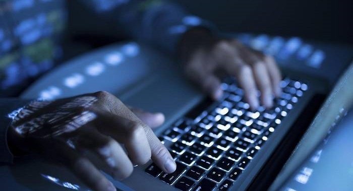 10 milyarddan çox istifadəçi parolu oğurlandı