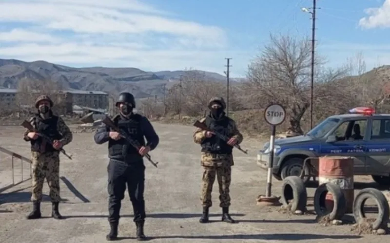 İşğaldan azad edilmiş ərazilərə icazəsiz keçmək istəyən 4 nəfər saxlanılıb