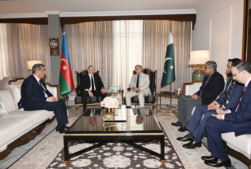 İlham Əliyev Pakistana GETDİ - FOTOLAR