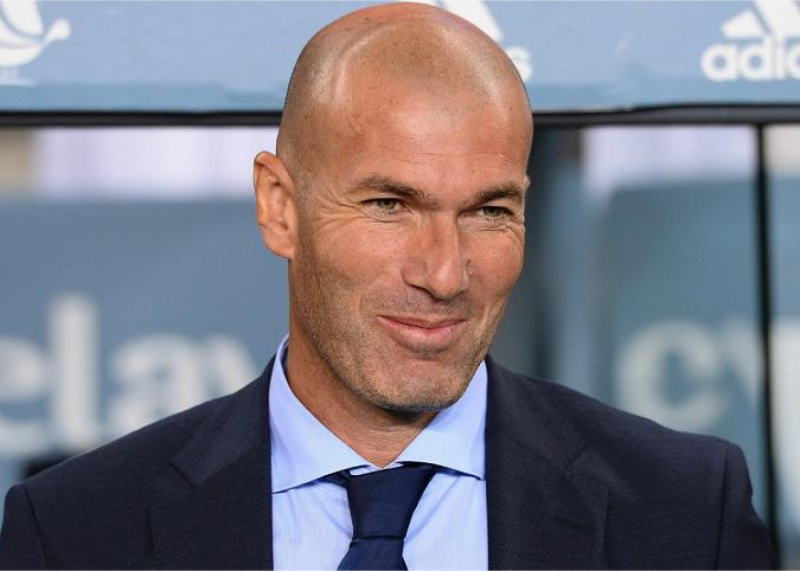 Zidan Real Madriddən dəvət aldı