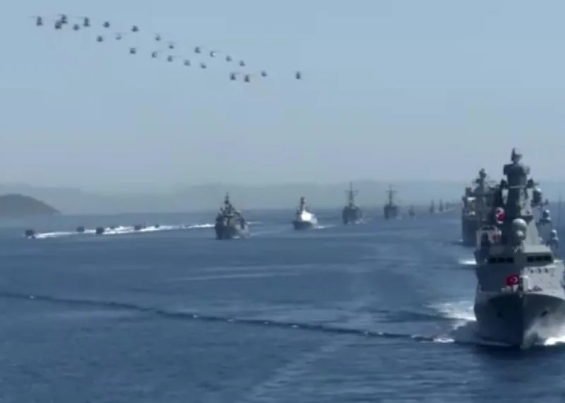 Türkiyə donanması hərbi parad keçirəcək
