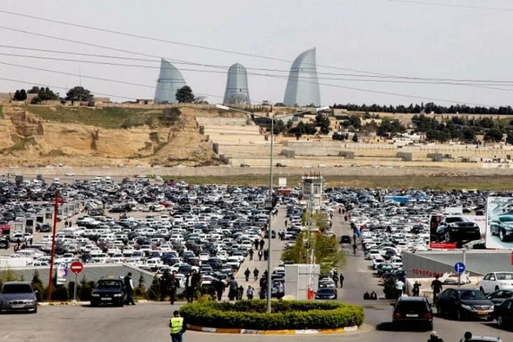 Köhnə avtomobillərin ölkəyə girişi məhdudlaşdırılıb: Maşın bazarında BAHALAŞMA