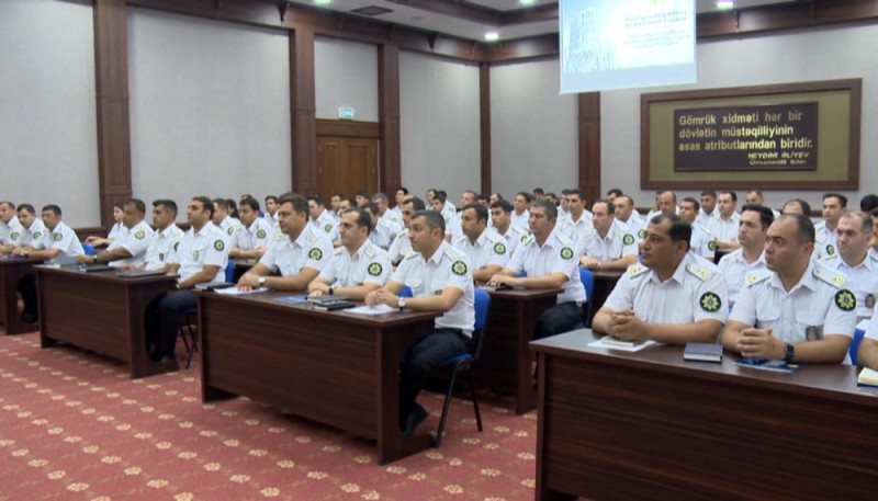 Naxçıvan Baş Gömrük İdarəsində altı ayın yekunları müzakirə olunub