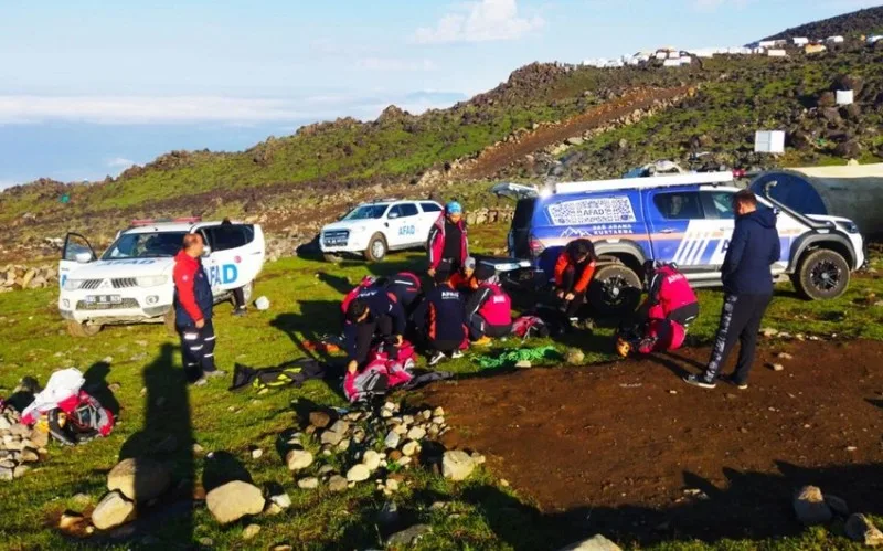 İtkin düşən alpinistlərin meyitləri tapıldı