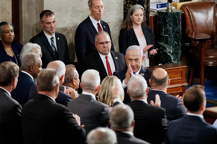 Netanyahu: "Mülki əhalinin ölümündə günahkar onlardır"