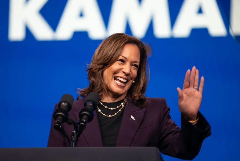 Kamala Harris “TikTok”da səhifə açdı