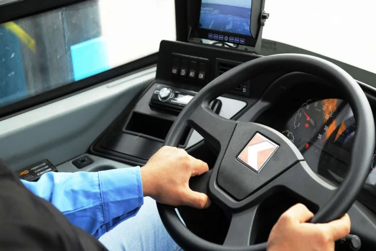 Bakıda avtobus sürücüsü xəttə içkili çıxıb? - VİDEO