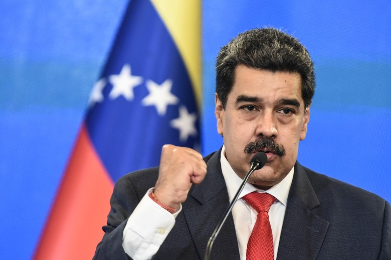 Maduro: Vətəndaş müharibəsinə icazə verməyəcəyik