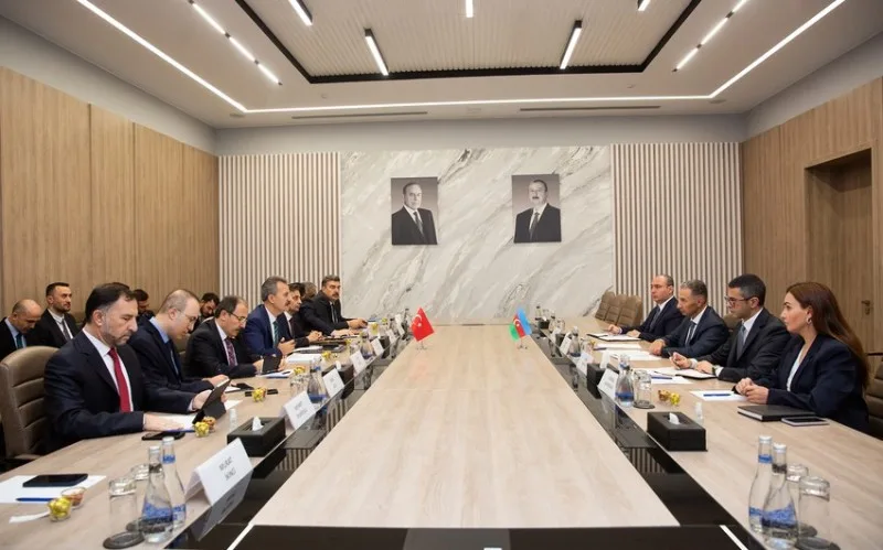 Azərbaycan və Türkiyə arasında müzakirələr