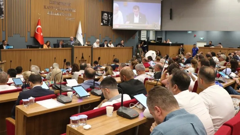 İzmir və Təl-Əviv arasında qardaş şəhər protokolu ləğv edildi